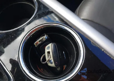 2011 Ford Edge Sport z USA, uszkodzony, nr VIN 2FMDK4AK9BBA74131